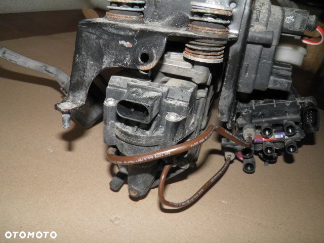 AUDI Q7 4M0 KOMPRESOR ZAWIESZENIA 4M0616005F - 3