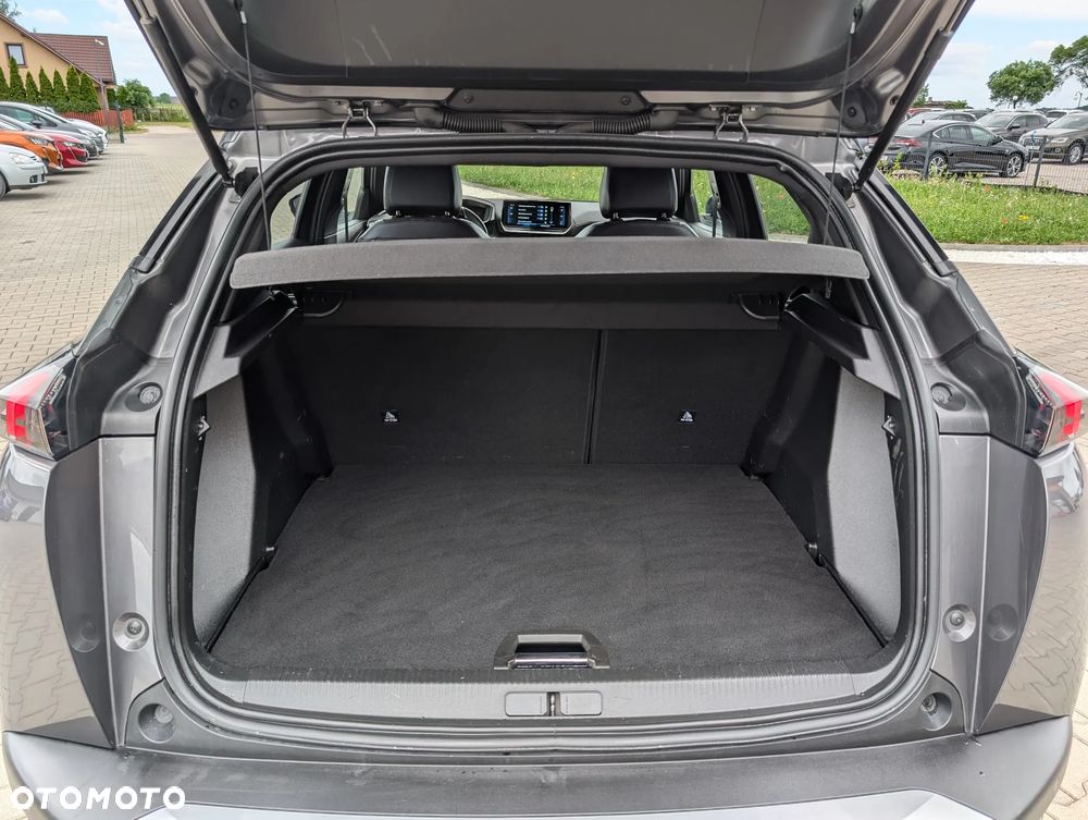 Peugeot 2008 PureTech 130 EAT8 GT - 41