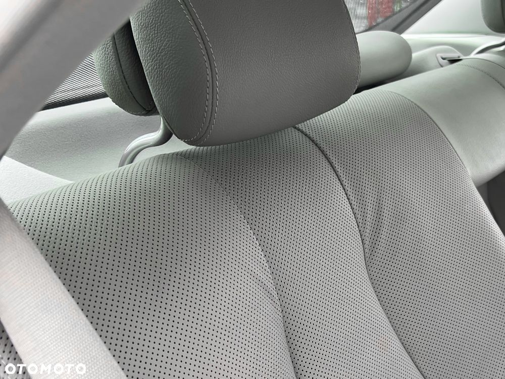 Mercedes-Benz Klasa S - 30