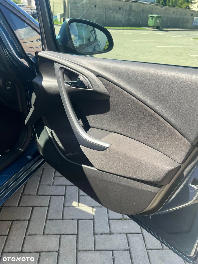 Opel Astra 1.6 Business - 29