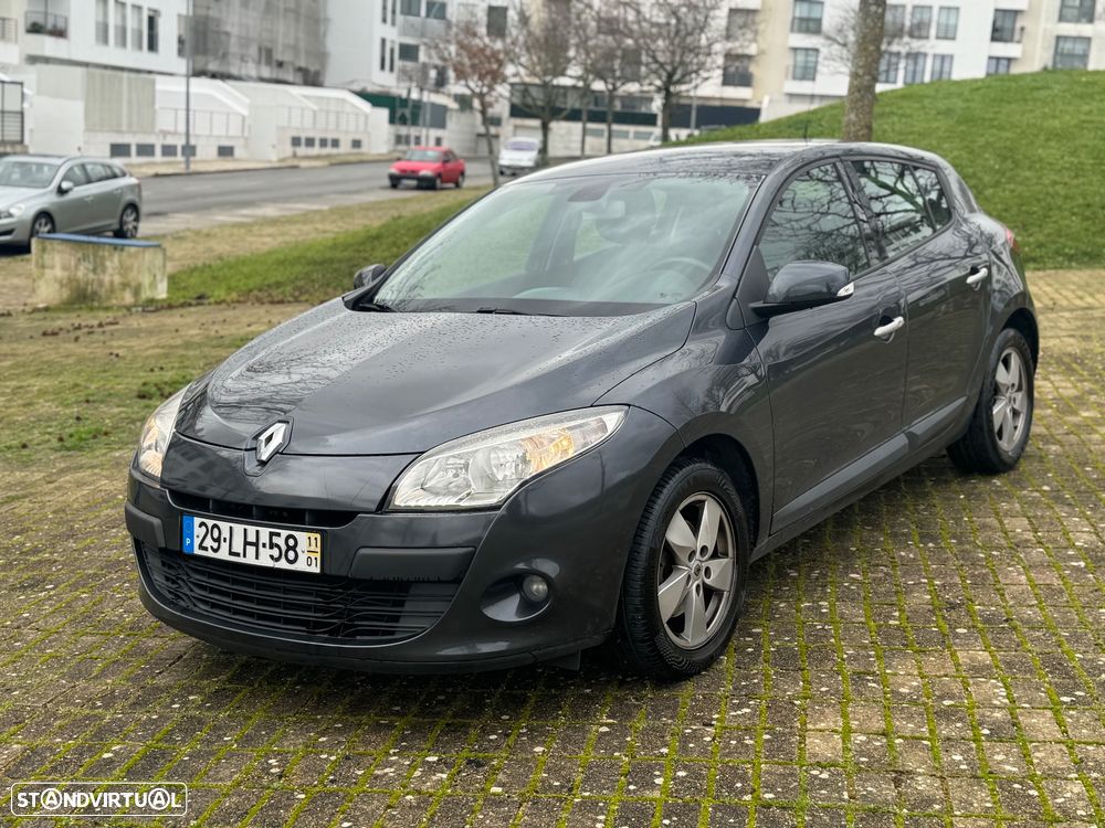 Renault Mégane 1.5 dCi Confort - 1