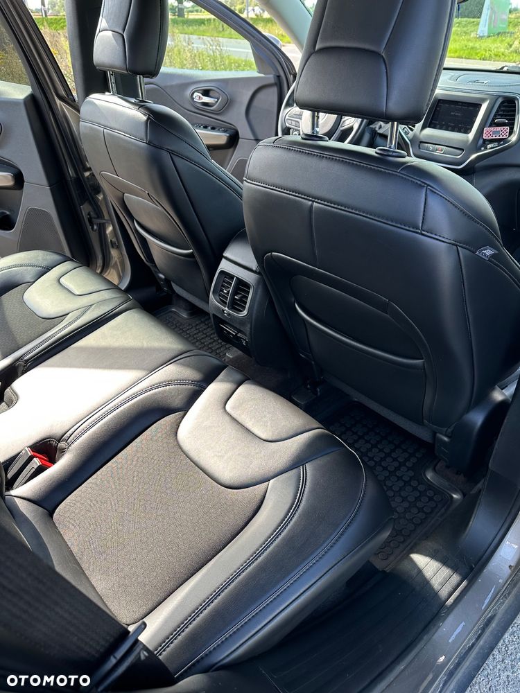 Jeep Cherokee 2.0 T Active Drive I Automatik Limited - 15