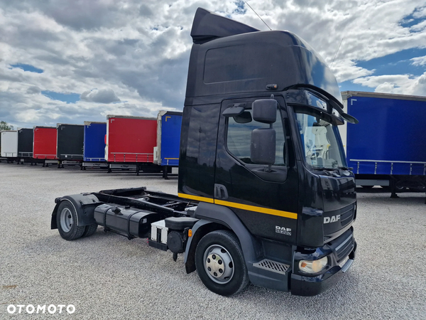 DAF LF 45.220 EURO 5 - ZADBANY