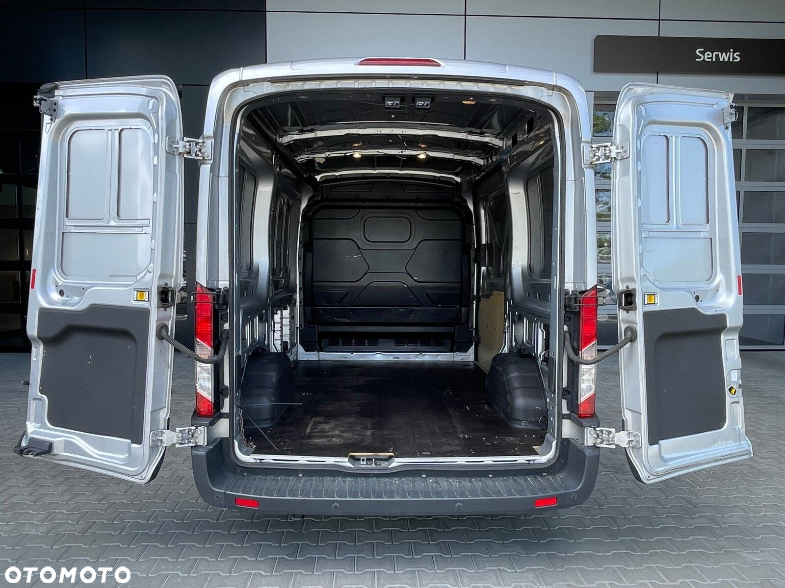 Ford transit Trend L2H2 130KM 6MT - 9