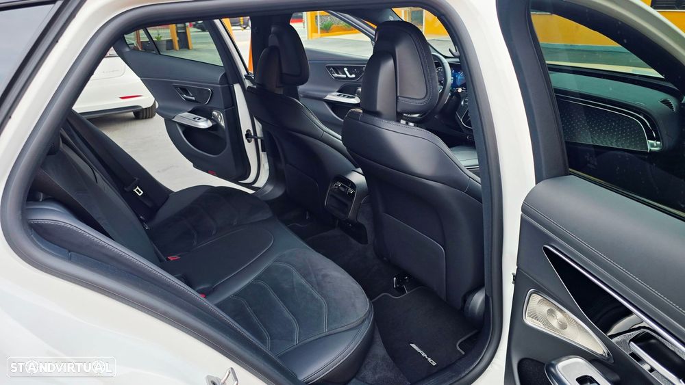 Mercedes-Benz E 300 de - 12