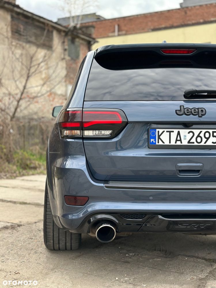 Jeep Grand Cherokee Gr 6.4 V8 SRT8 - 22