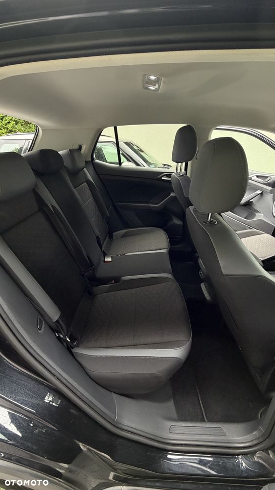Volkswagen T-Cross 1.0 TSI Style DSG - 17