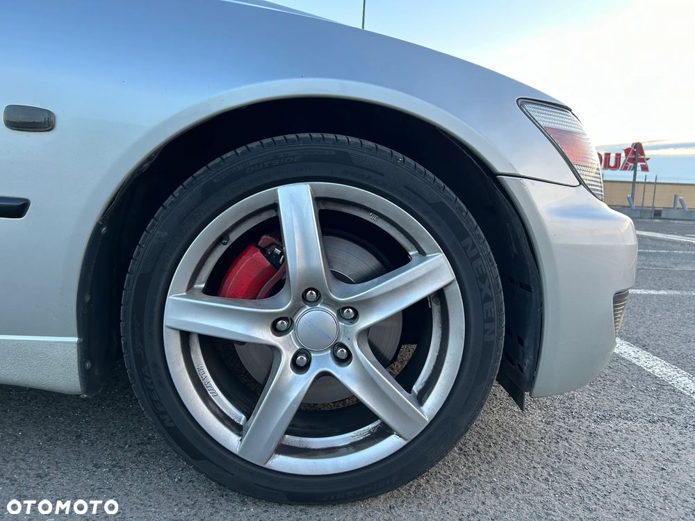 Lexus IS 200 Classic - 23