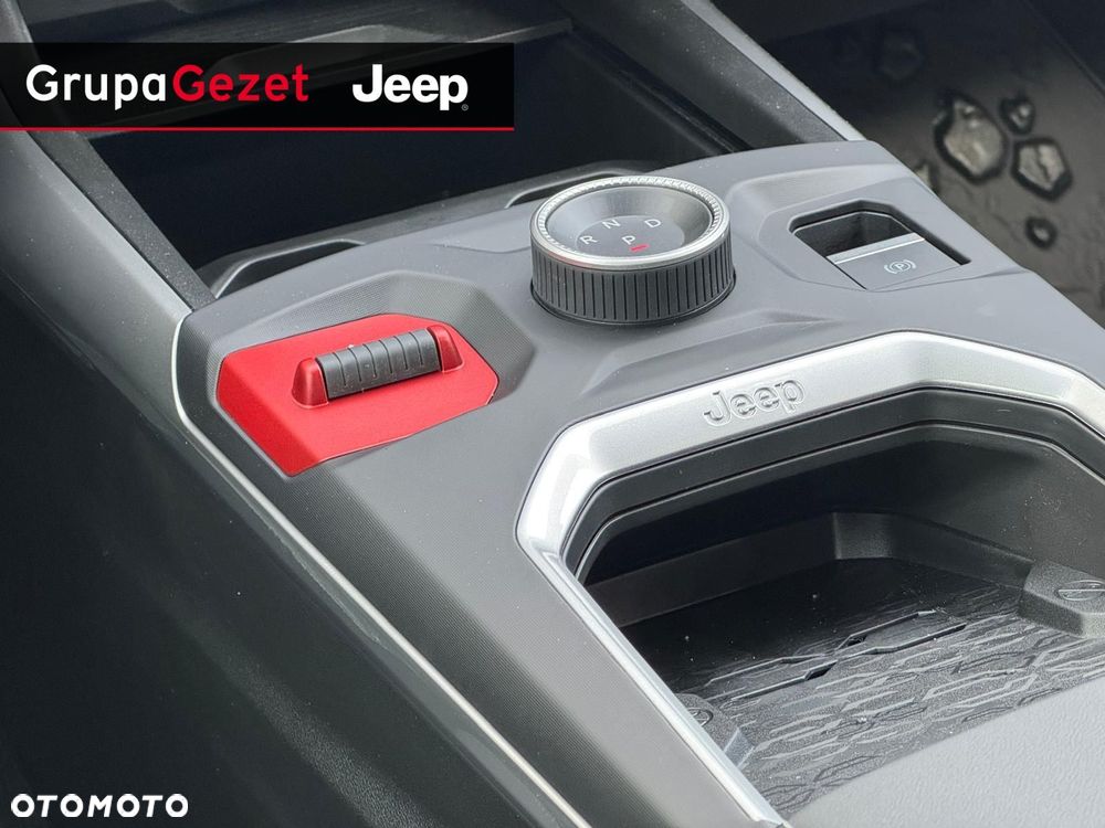Jeep Compass - 26
