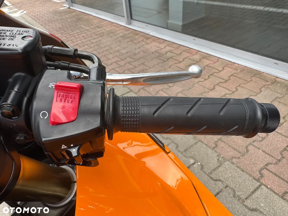 Honda CBR - 17