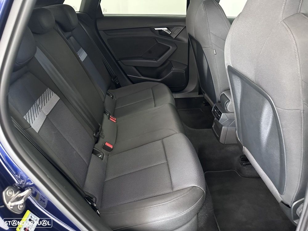 Audi A3 Sportback 45 TFSIe S line - 22