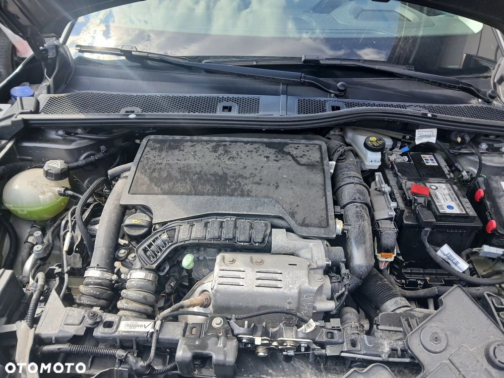 Citroën C4 PureTech 130 Stop&Start EAT8 FEEL PACK - 15