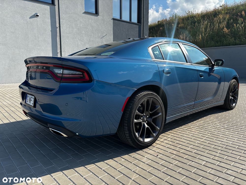 Dodge Challenger Automatik SXT Plus - 6