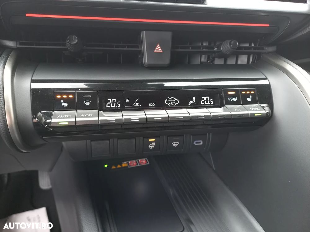 Toyota C-HR 2.0 PHEV 223 CP 4x2 CVT Exclusive - 27