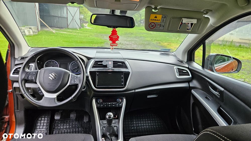 Suzuki SX4 S-Cross 1.0 Boosterjet Club - 10