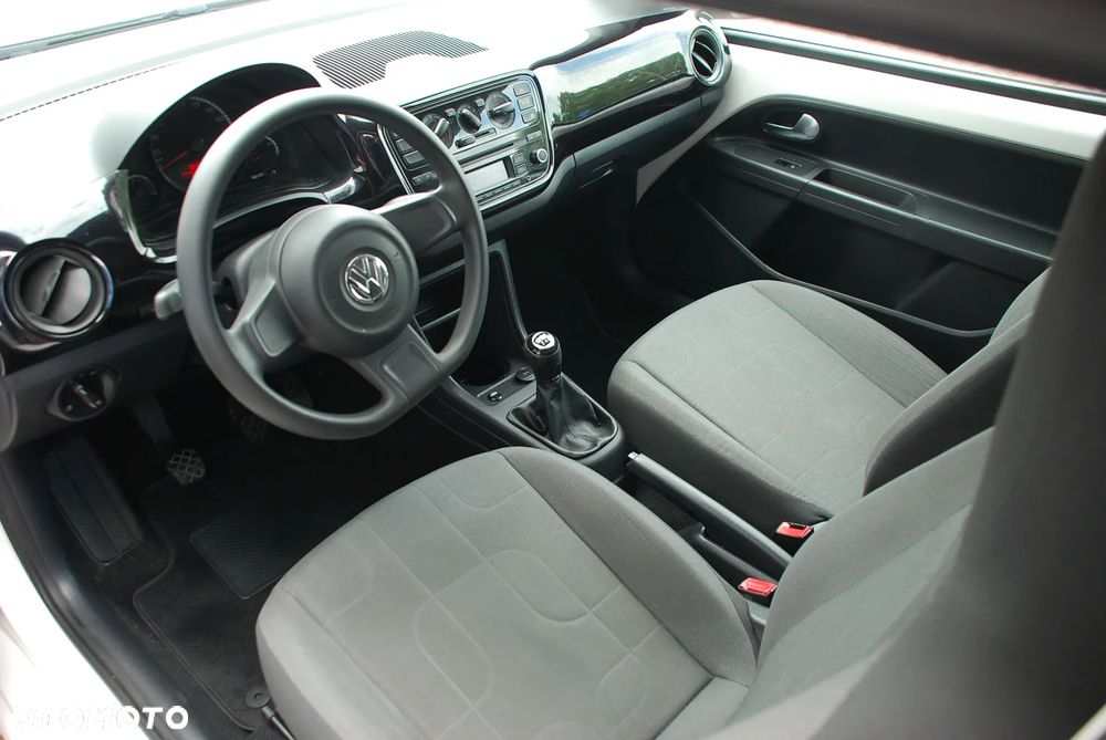 Volkswagen up! white - 10