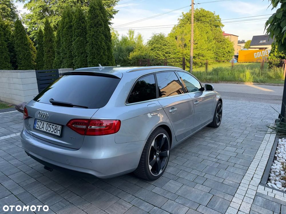 Audi A4 Avant - 10