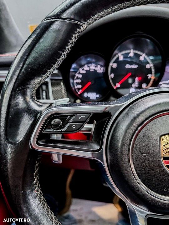 Porsche Macan Turbo PDK mit Performance Paket - 18