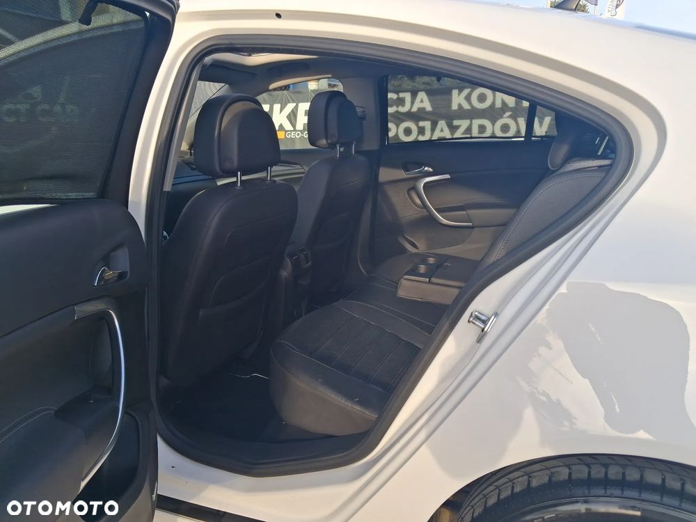 Opel Insignia 2.0 Turbo 4x4 Sport - 24