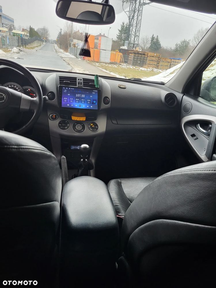 Toyota RAV4 2.2 D-CAT 4x4 Sol - 8