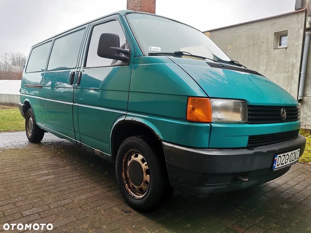 Volkswagen Transporter - 2