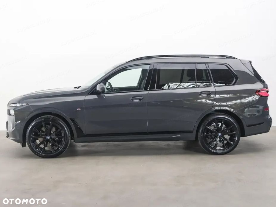 BMW X7 2026 photo 2
