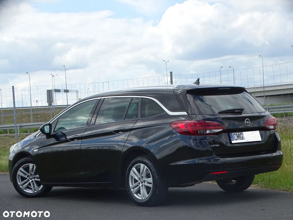 Opel Astra 1.5 D Start/Stop Elegance - 4