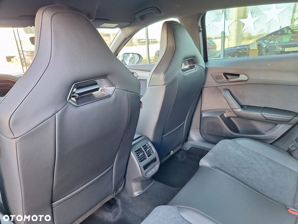 Cupra Formentor 1.5 eTSI mHEV DSG - 12