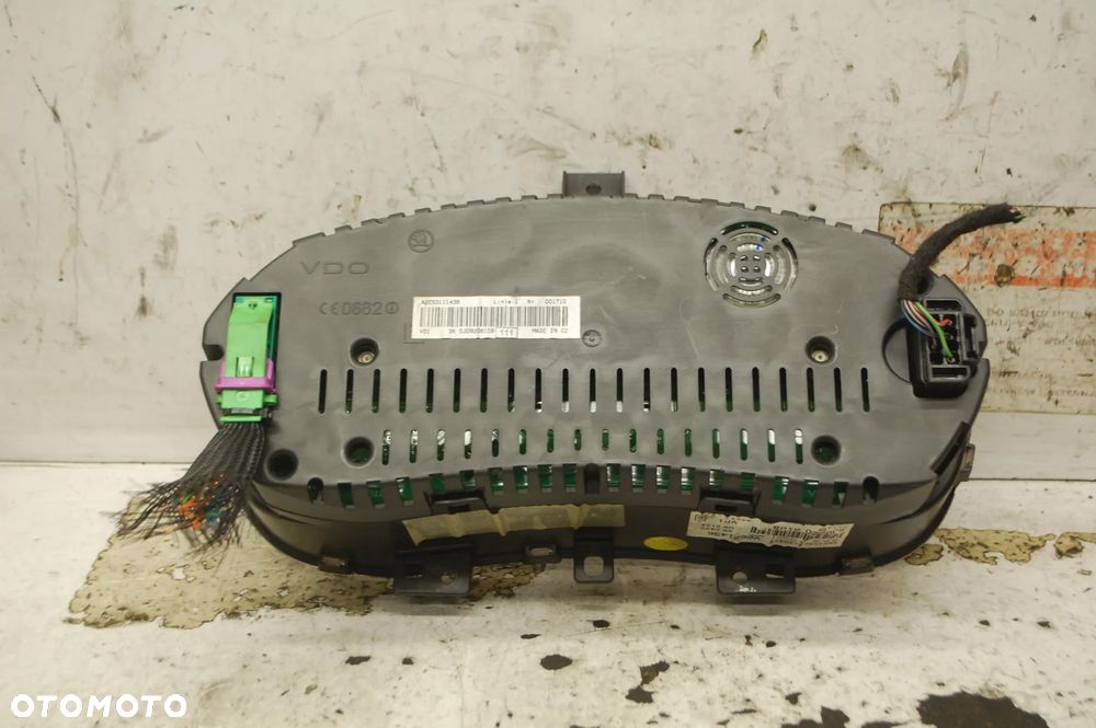 LICZNIK ZEGAR 5J0920810B SKODA ROOMSTER 1.4 16V 261TYS.KM PRAKTIK - 2