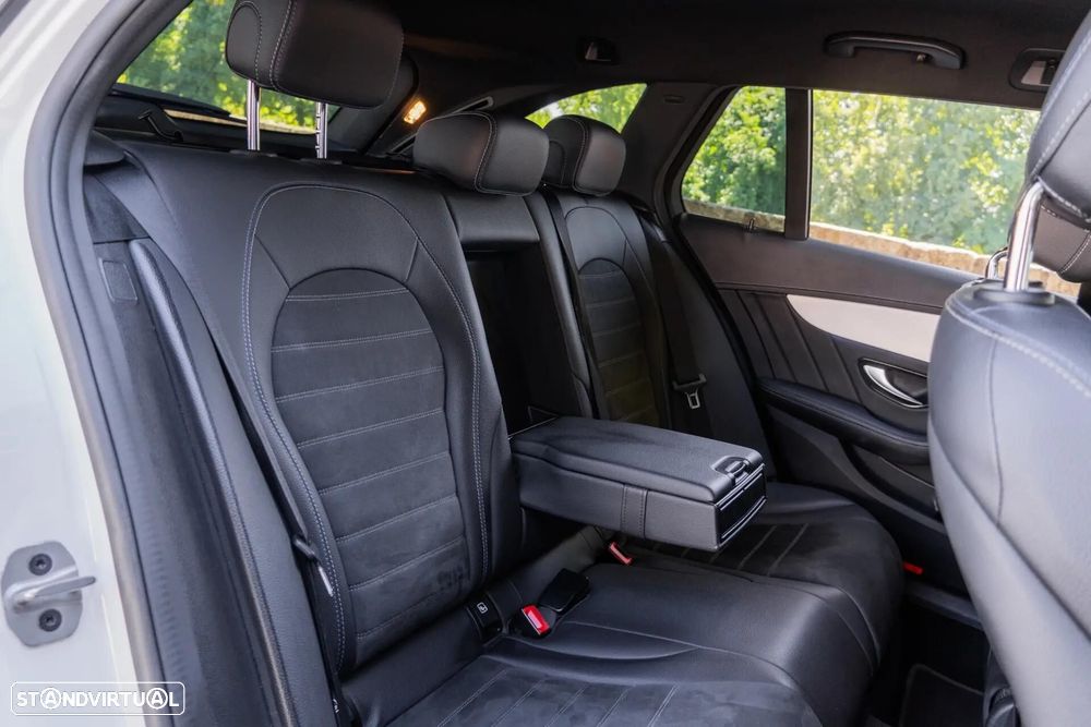 Mercedes-Benz C 300 de AMG Line - 10