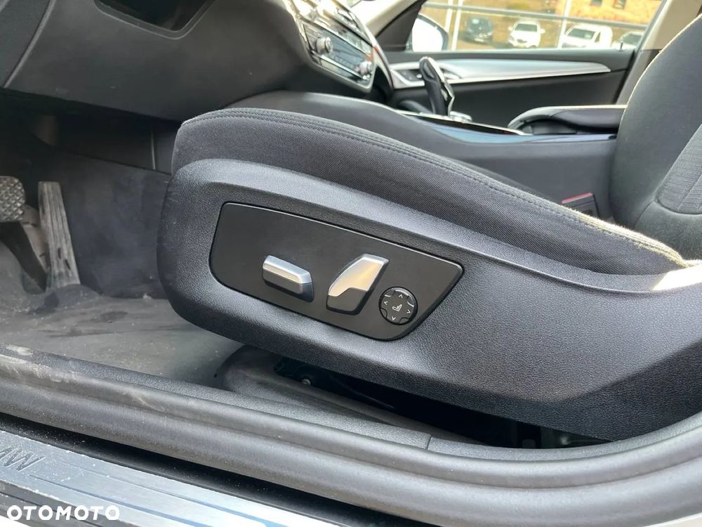BMW Seria 5 - 8