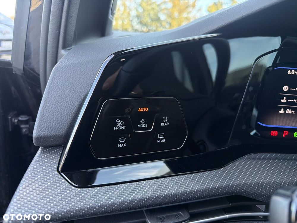 Volkswagen Golf Variant 2.0 TSI 4Motion R DSG - 19