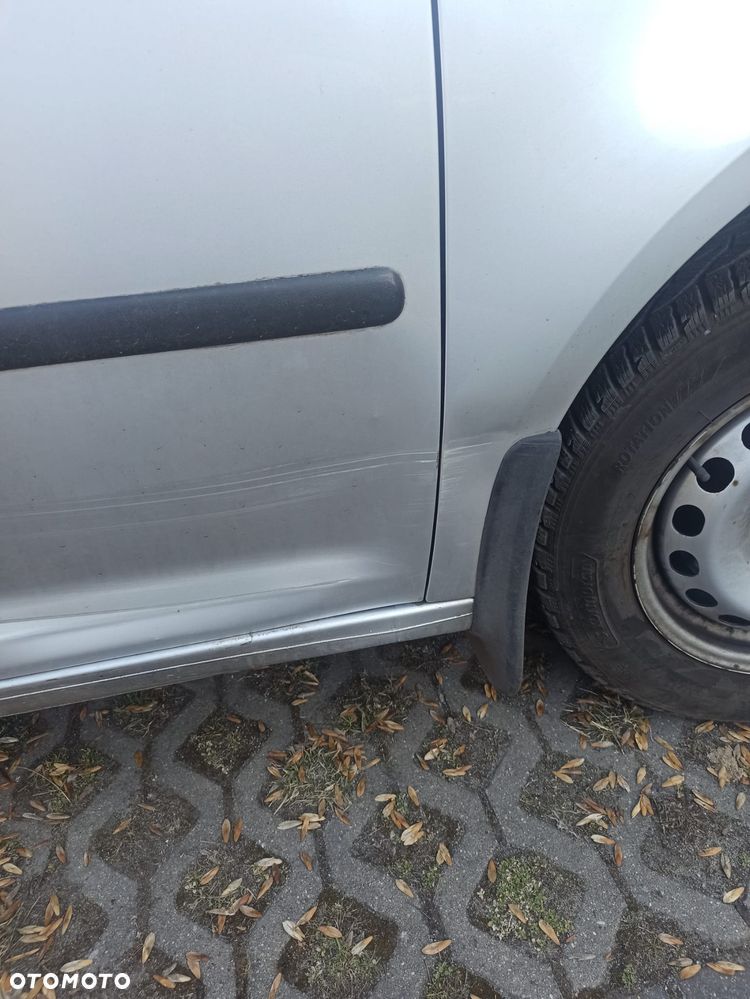 Volkswagen Caddy 1.2 (7-Si.) Edition 30 - 27