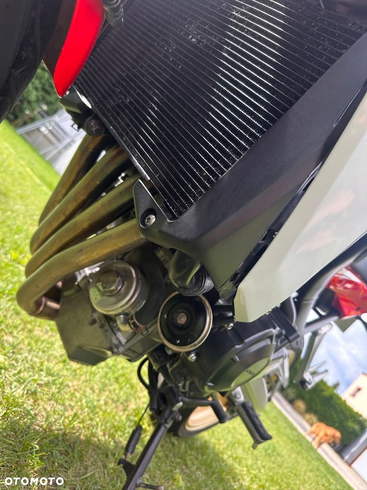 Honda CB - 22