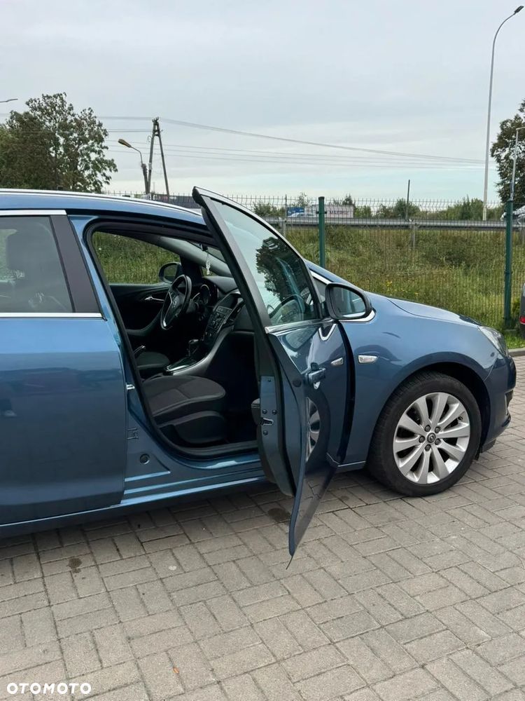 Opel Astra 1.6 Sports Tourer Automatik - 27