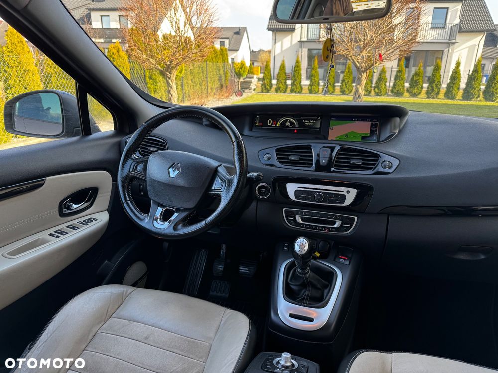 Renault Scenic - 30