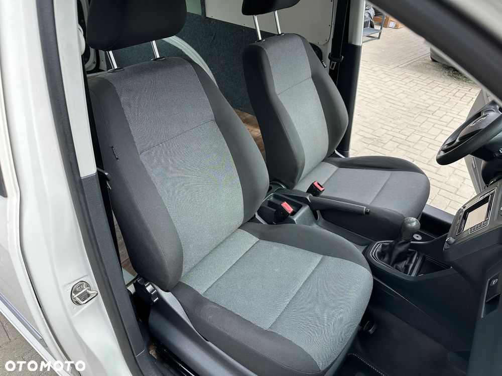 Volkswagen Caddy - 20