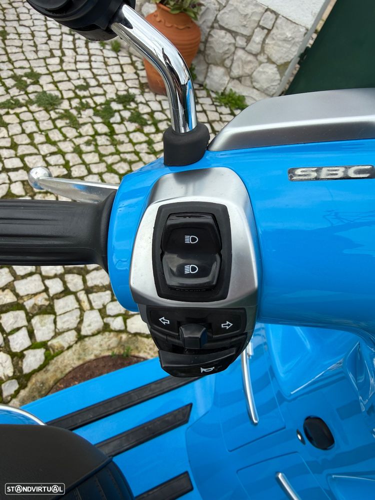 Peugeot Django AA - 6