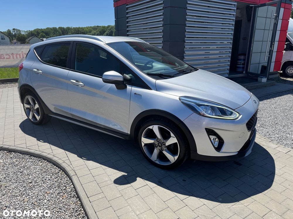 Ford Fiesta 1.0 EcoBoost S&S ACTIVE COLOURLINE - 4