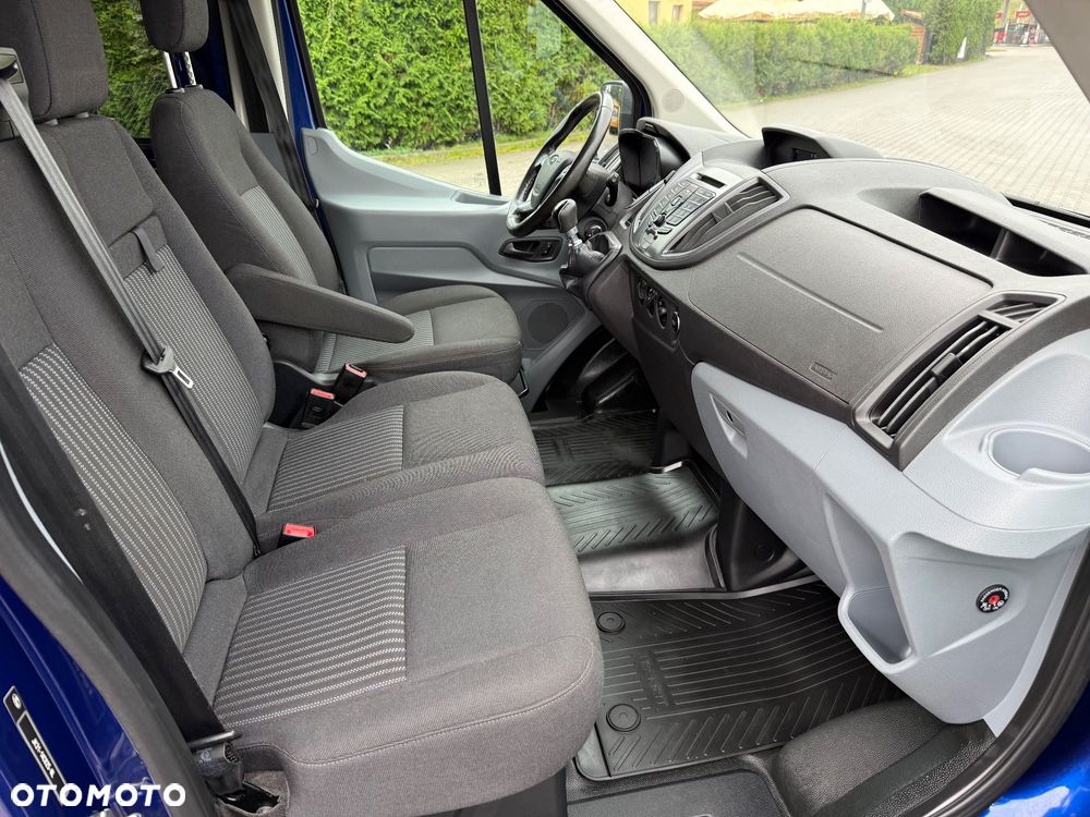 Ford Transit - 4