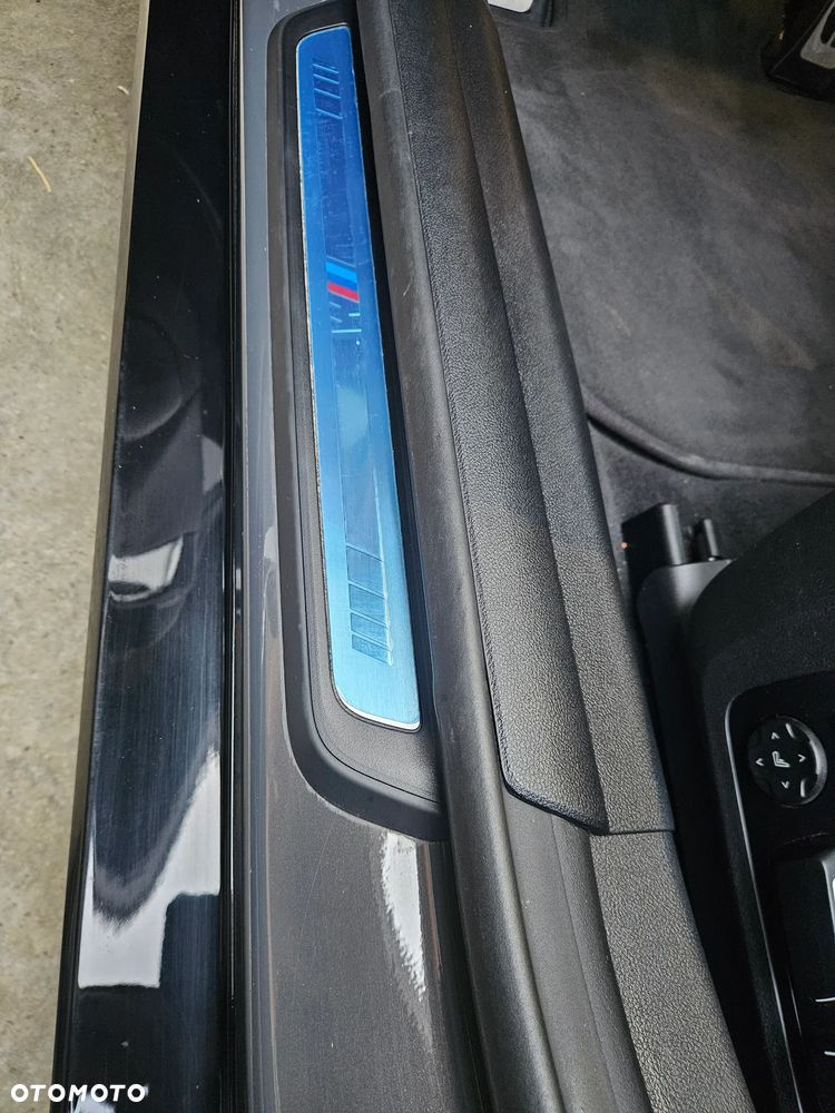 BMW i4 83.9kWh M50 xDrive - 17