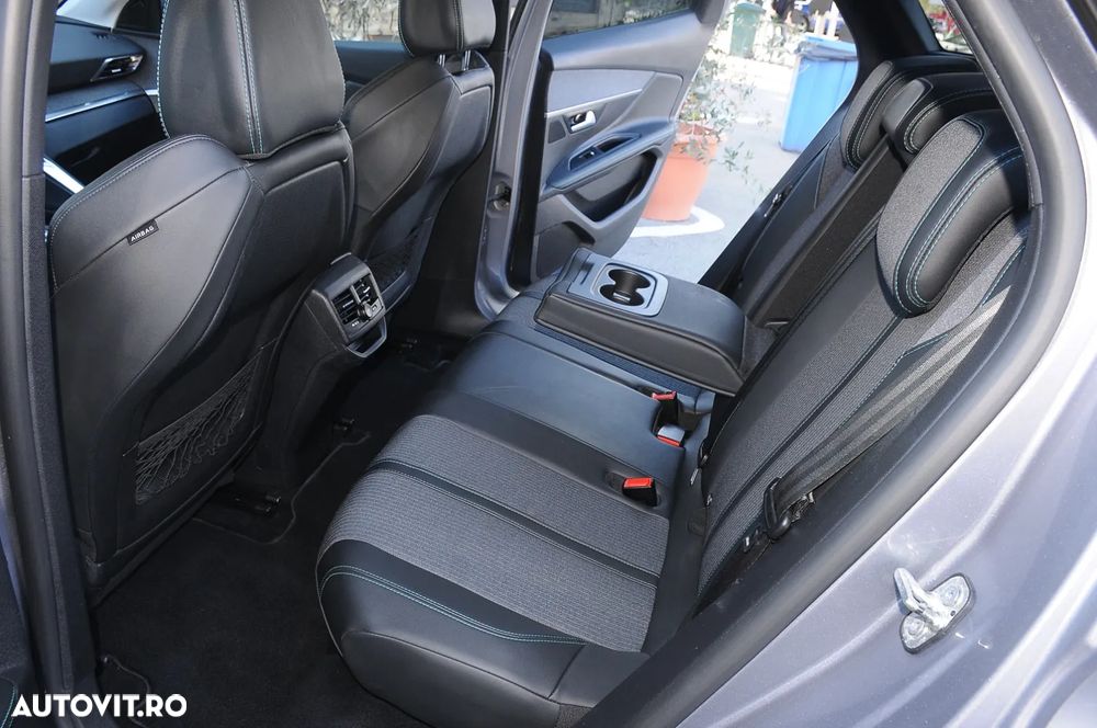 Peugeot 3008 BlueHDi 130 Stop & Start EAT8 Allure Pack - 35