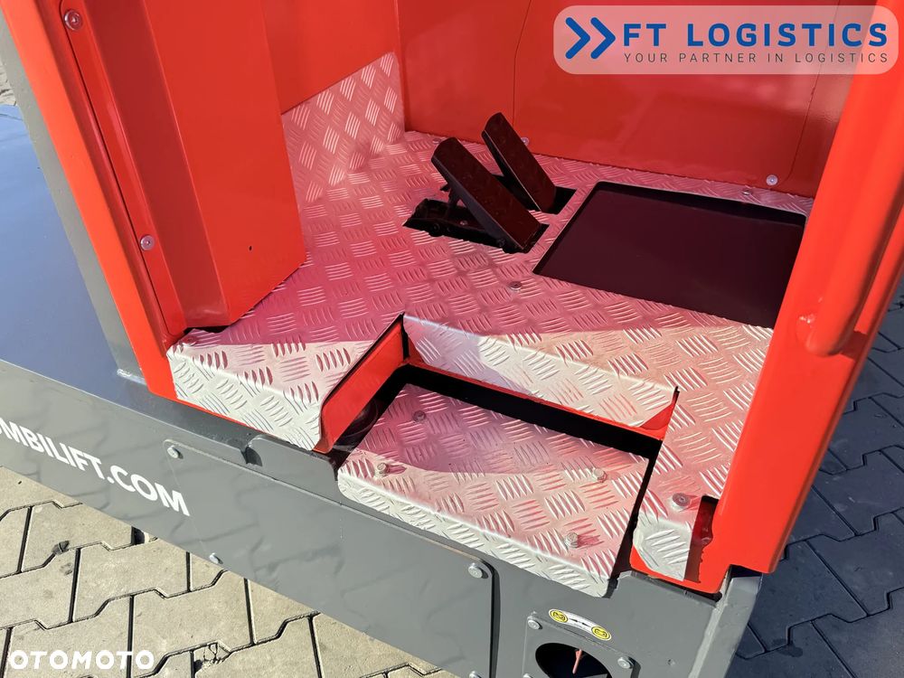 Combilift WÓZEK CZTEROKIERUNKOWY - WIELOKIERUNKOWY | COMBILIFT C3000GST | GAS | TRIPLEX 8300MM | POZYCJONER WIDEŁ | WOLNY SKOK | STAN IDEALNY | Szeroka oferta wózków czterokierunkowych i bocznych, dopasowanych do różnorodnych potrzeb i zastosowań - 15