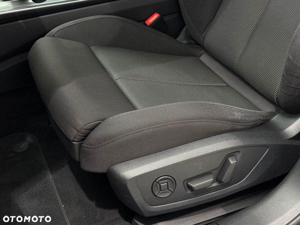 Audi A6 Avant 50 TFSI e Quattro Sport S tronic - 11