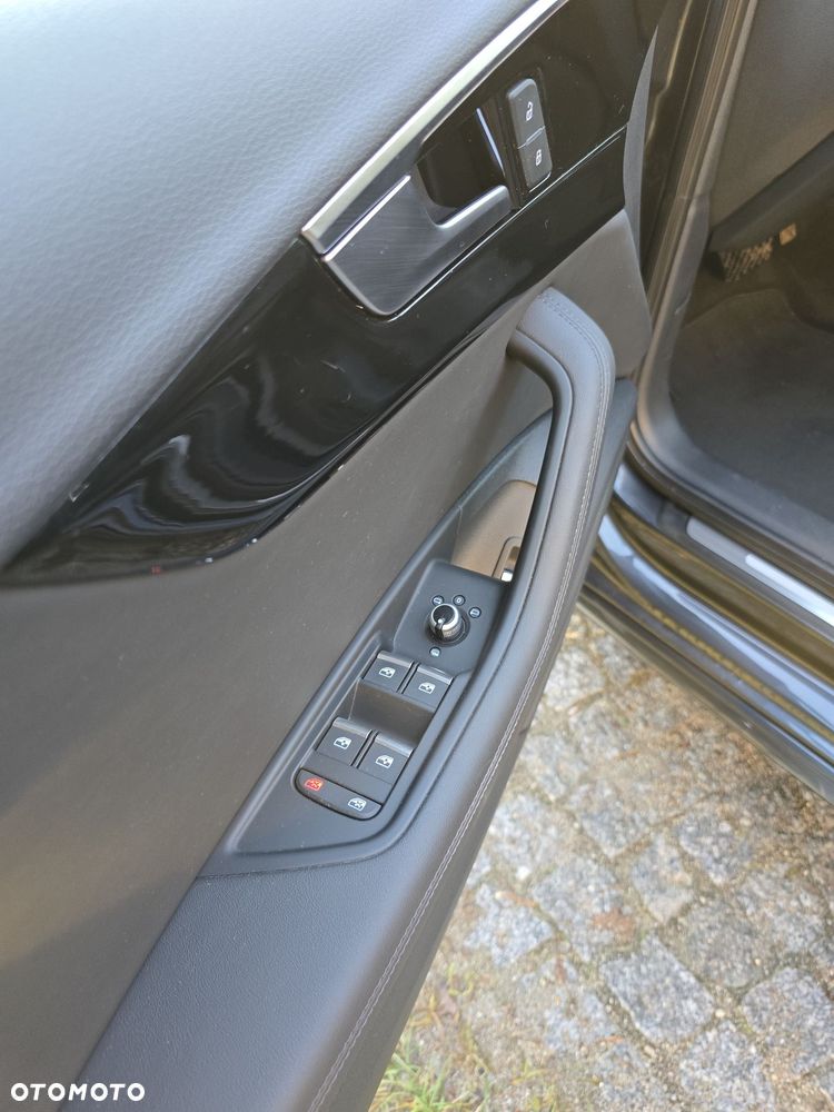 Audi A4 Limousine - 22