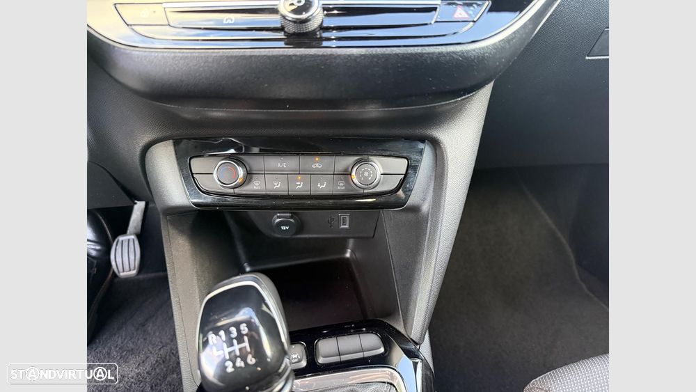 Opel Corsa 1.2 T GS - 12