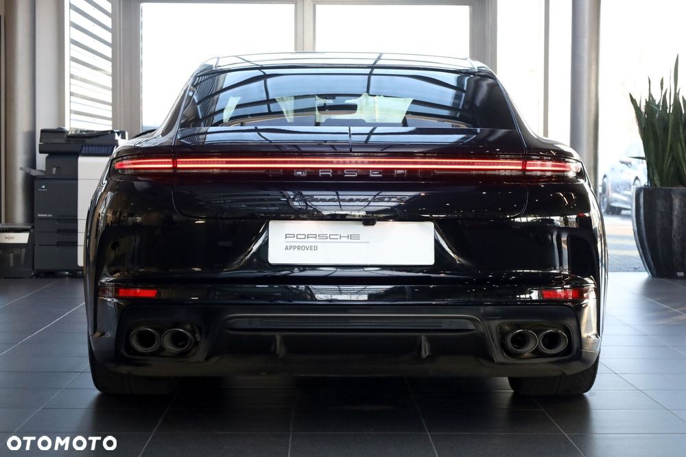 Porsche Panamera GTS - 7