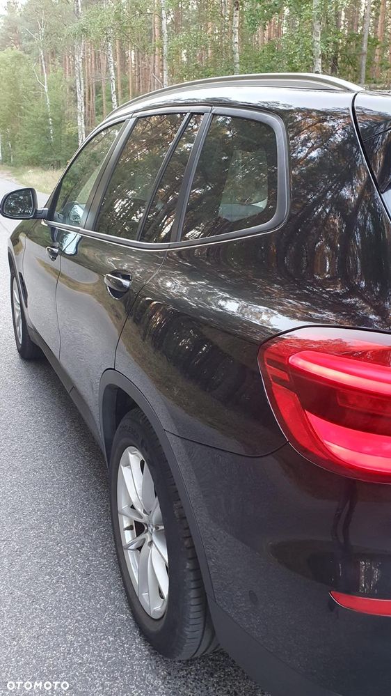 BMW X3 xDrive20d Advantage - 5