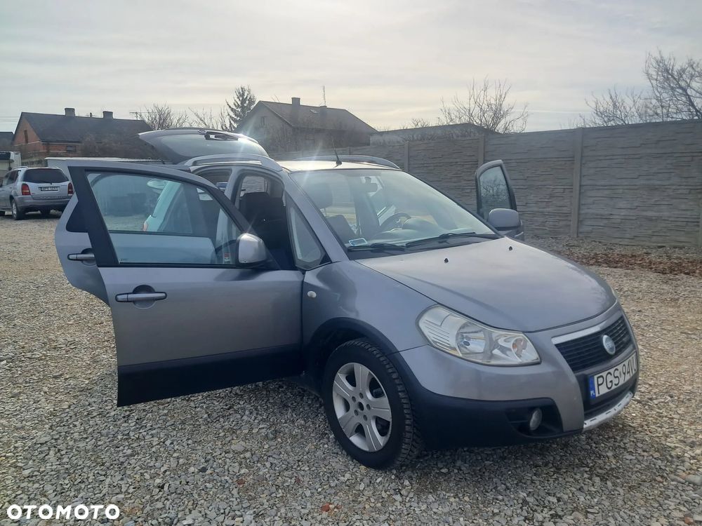 Fiat Sedici - 15