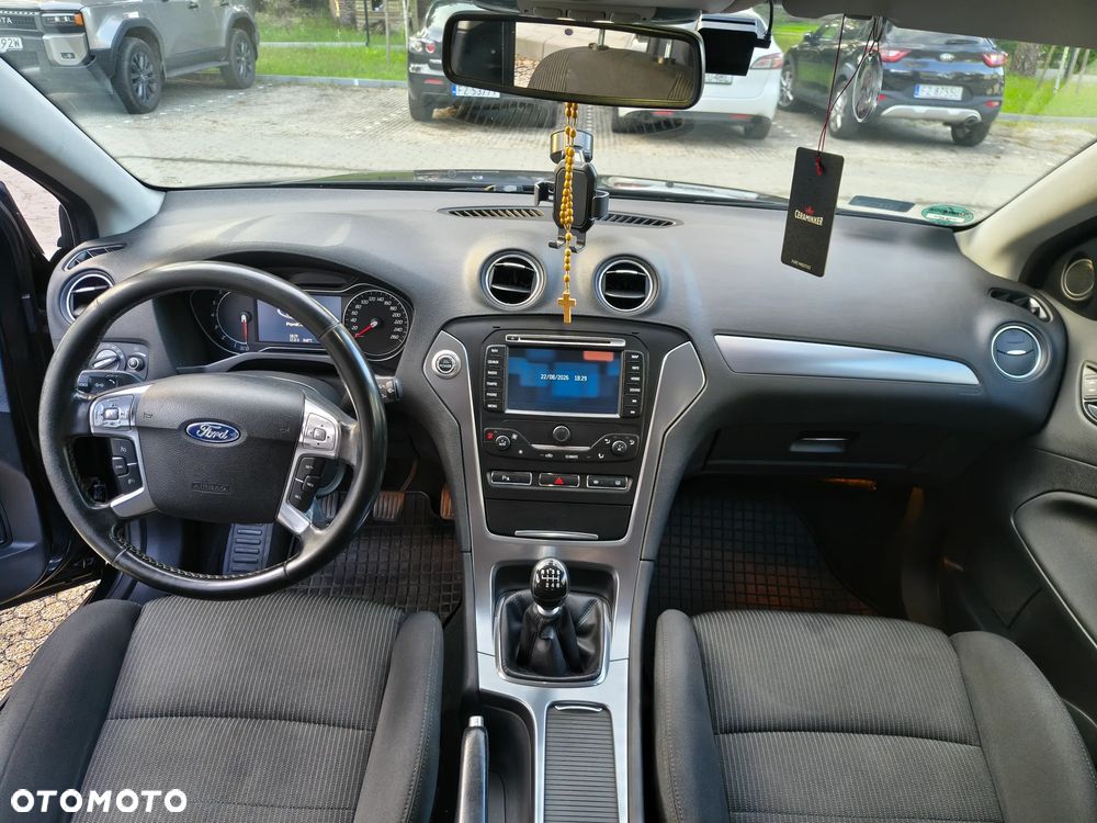 Ford Mondeo 1.6 T Titanium - 23